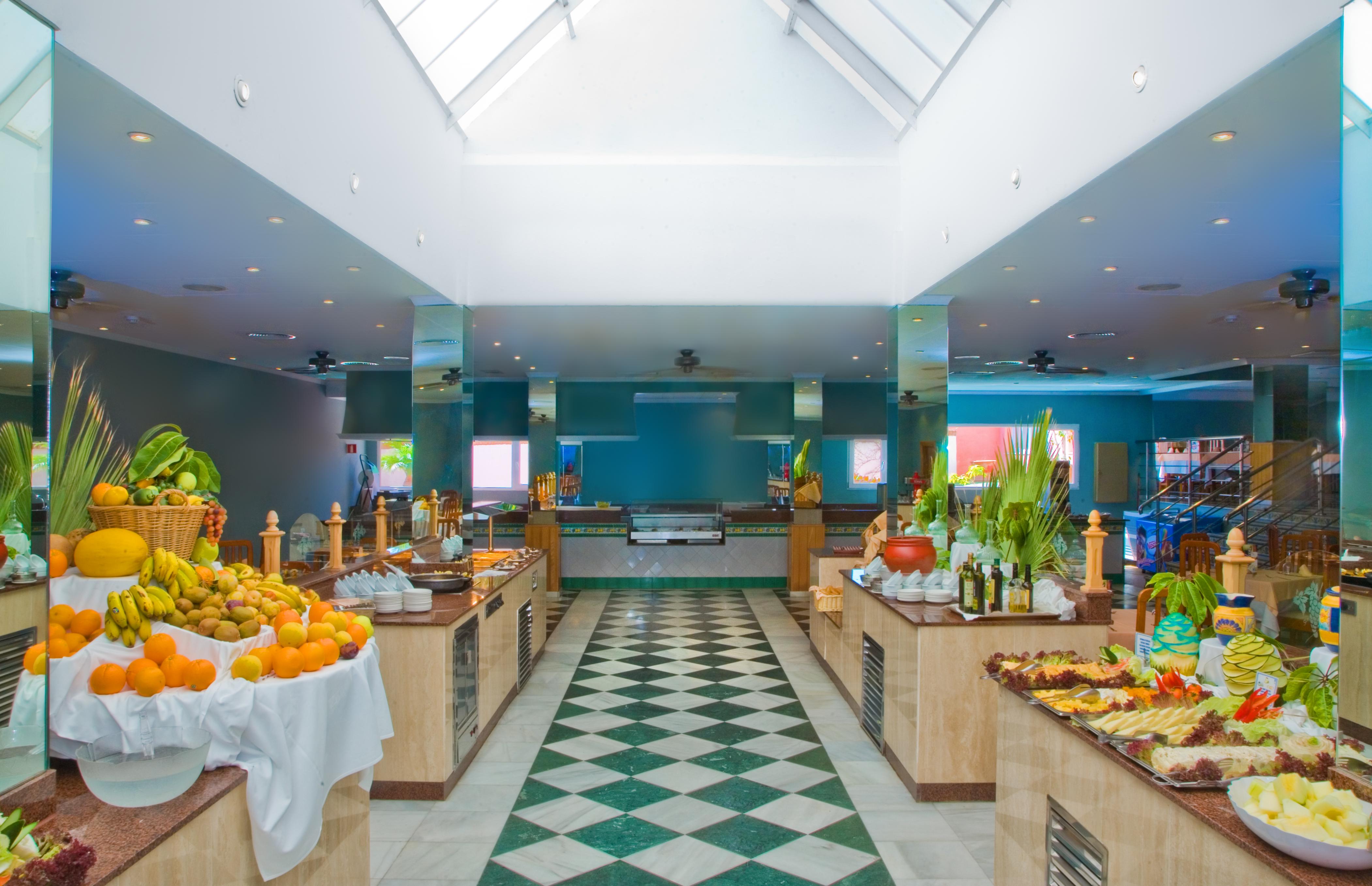 Diverhotel Dino Marbella Restoran gambar