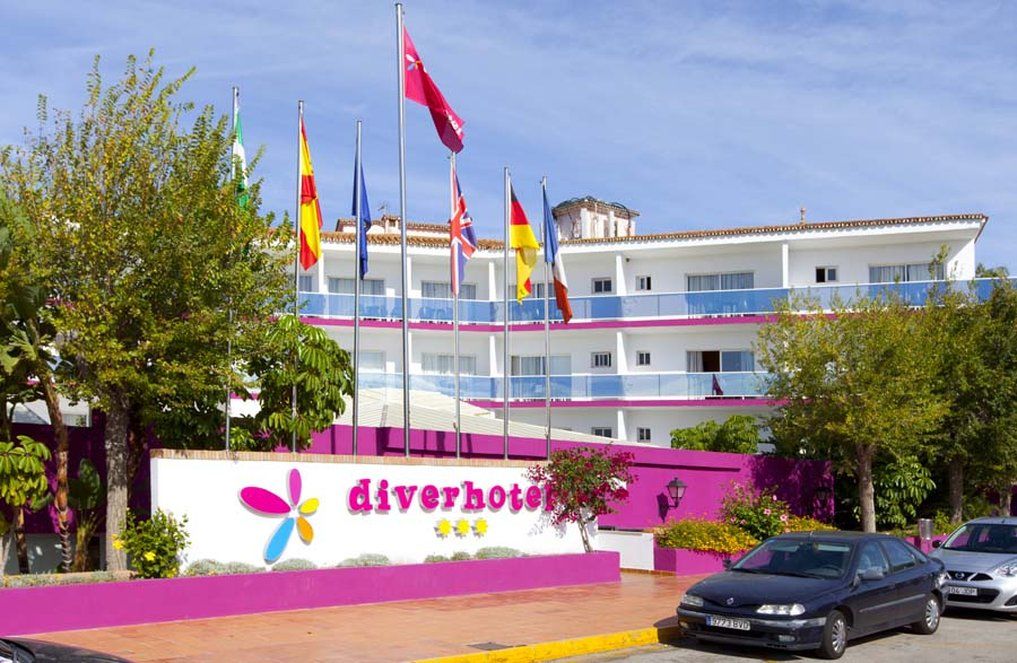 Diverhotel Dino Marbella Luaran gambar